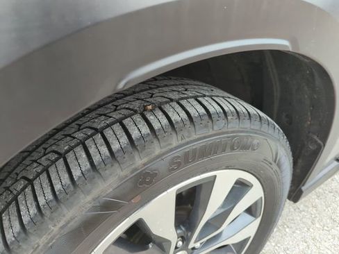 Used 2023 Subaru Outback Limited image 35