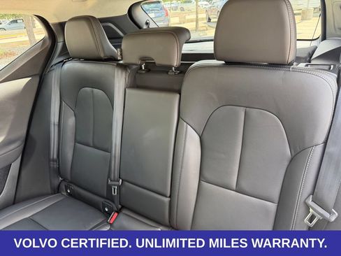 Certified 2026 Volvo XC40 B5 Plus AWD/4WD image 30