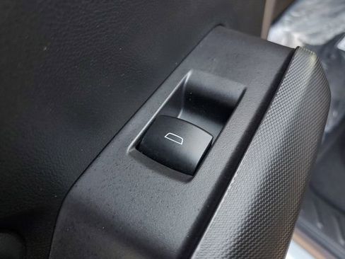 Used 2024 Chevrolet Colorado Trail Boss w/ Advanced Trailering Package image 18