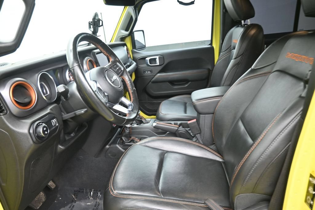 Used 2023 Jeep Gladiator Mojave w/ Cold Weather Group AWD/4WD image 12