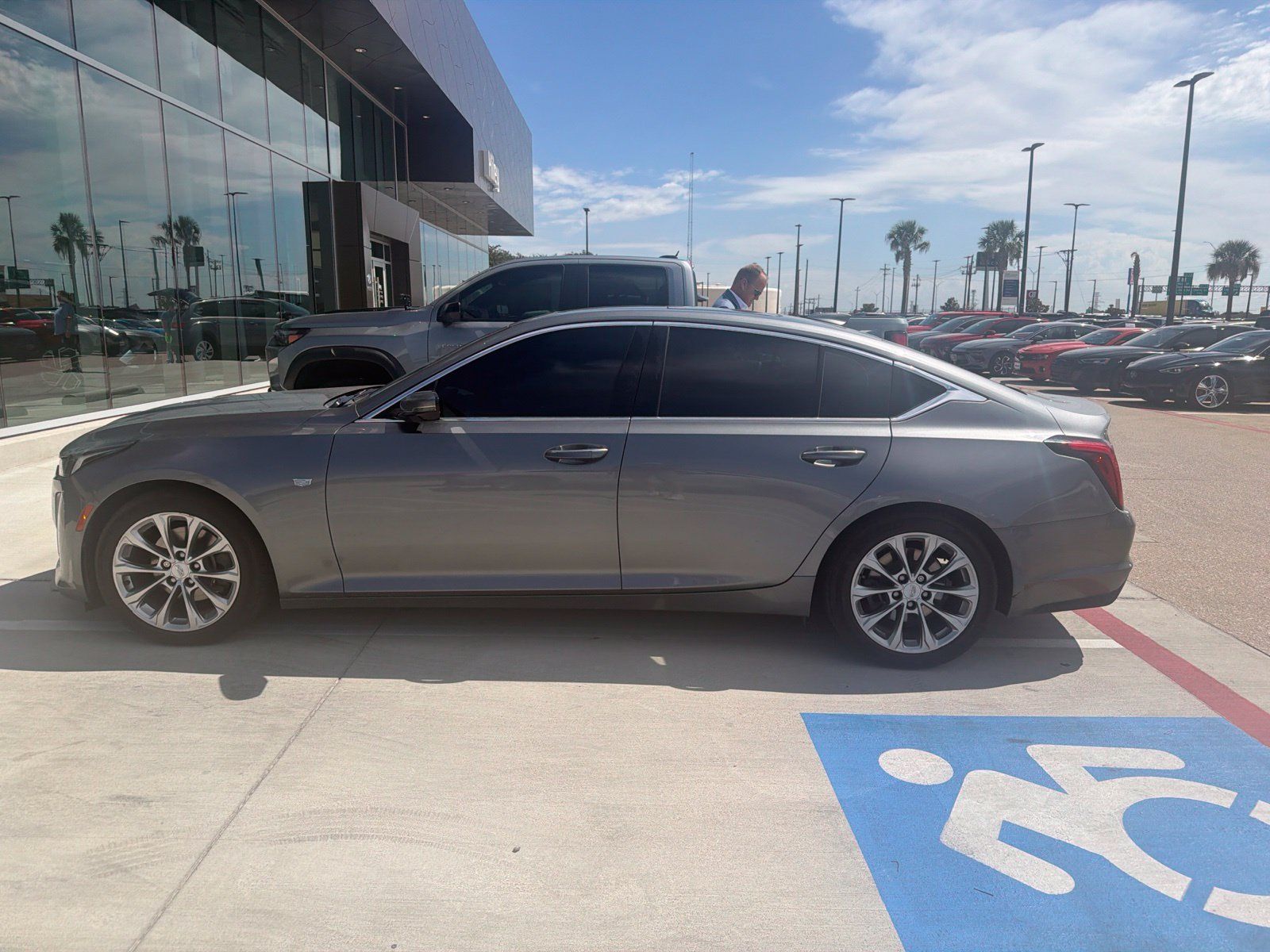Used 2022 Cadillac CT5 Premium Luxury RWD image 9