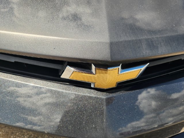 Used 2017 Chevrolet Camaro LT RWD image 9