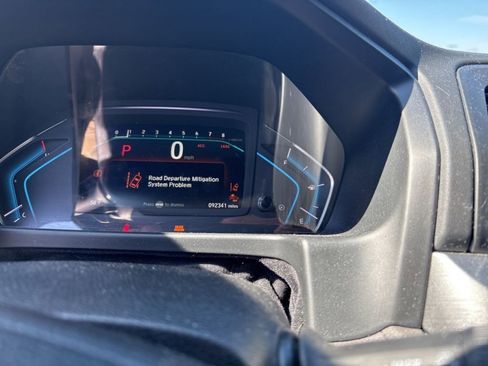 Used 2019 Honda Odyssey EX-L image 16