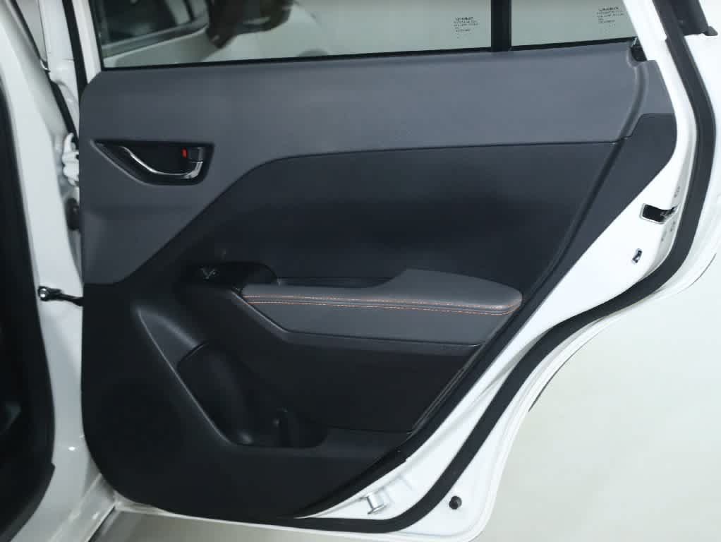 Used 2024 Subaru Crosstrek 2.5i Limited w/ Crosstrek Mirror Package AWD/4WD image 30