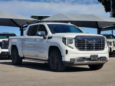 Certified 2022 GMC Sierra 1500 Denali Ultimate AWD/4WD image 3