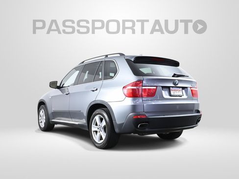 Used 2009 BMW X5 xDrive48i AWD/4WD image 4
