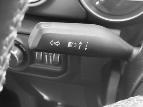 Used 2022 Jeep Wrangler Rubicon image 31