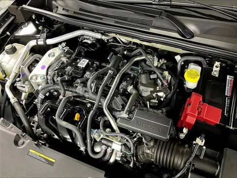 Certified 2025 Nissan Sentra SR w/ Midnight Edition FWD image 30
