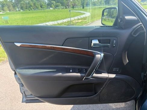 Used 2012 Lincoln MKZ FWD image 16