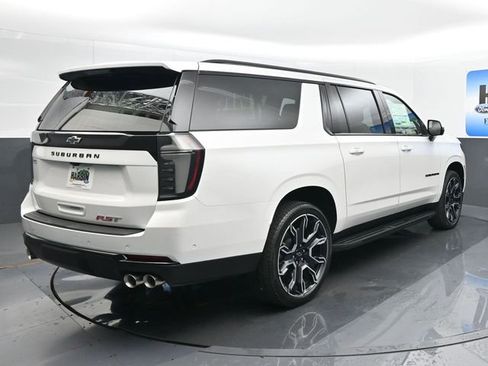 New 2025 Chevrolet Suburban RST w/ RST Capability Package image 5