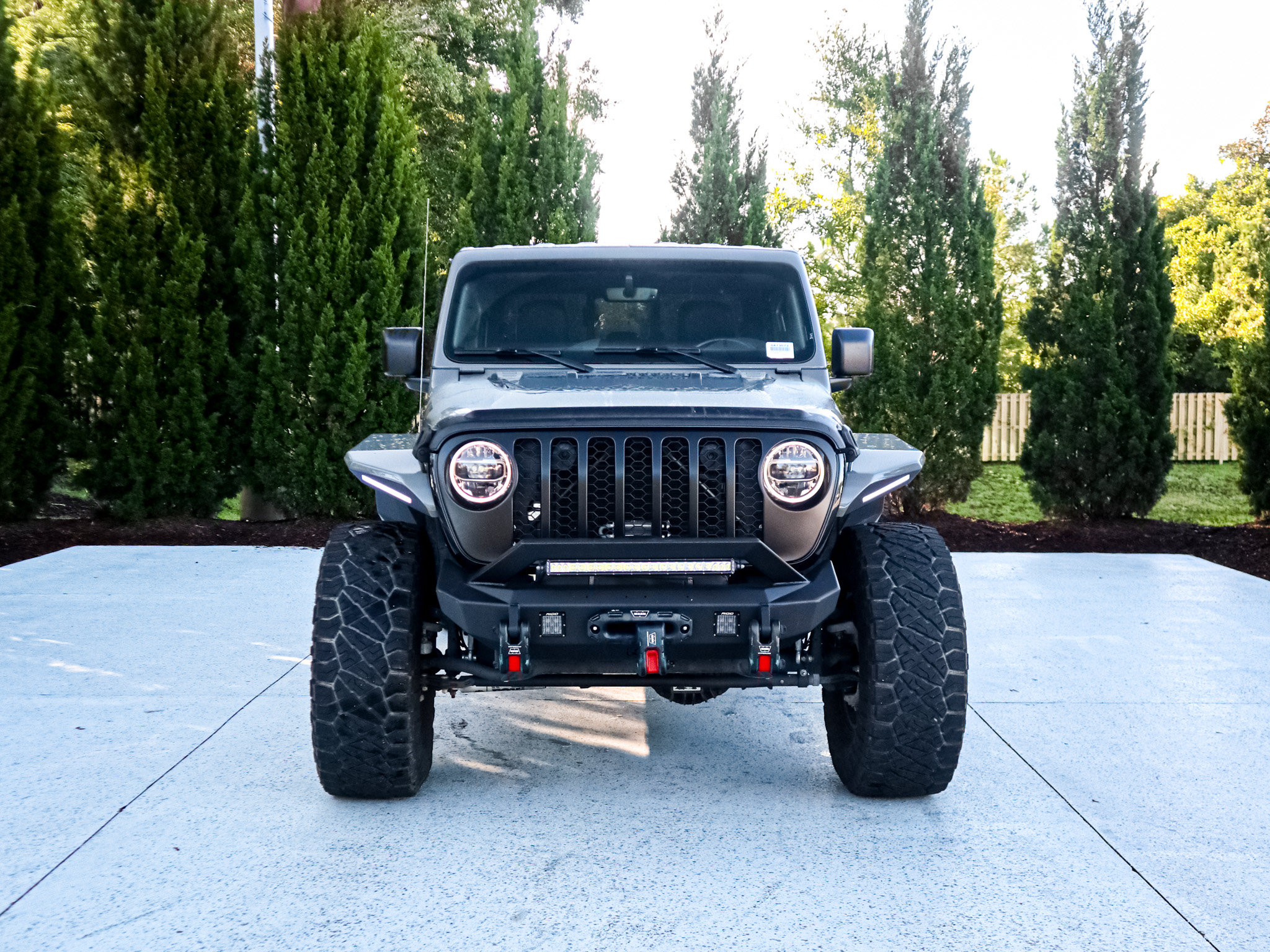 Used 2021 Jeep Gladiator Mojave AWD/4WD image 3