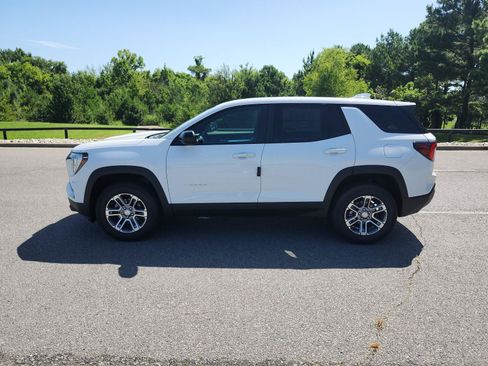Used 2027 GMC Terrain Elevation FWD image 2
