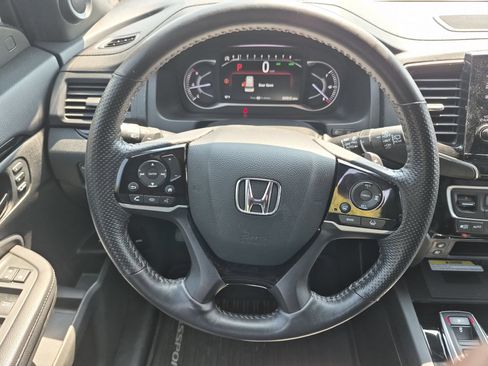 Certified 2023 Honda Passport Elite image 20