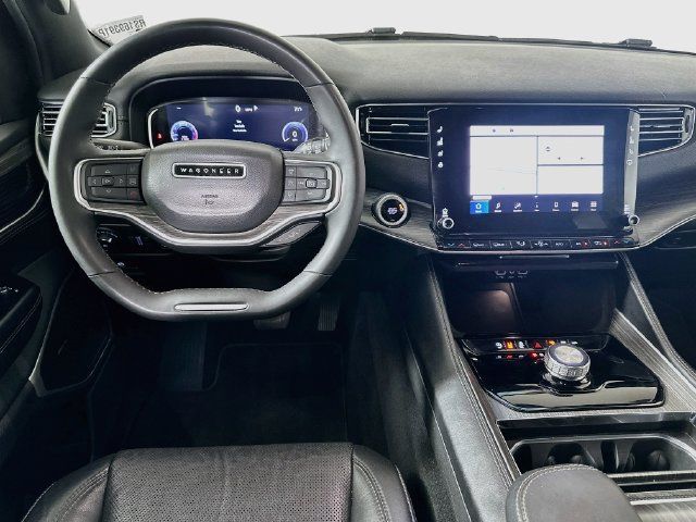 Used 2024 Jeep Wagoneer L Series II w/ Flexible Seating Group RWD image 23