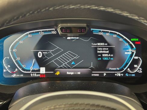 Used 2022 BMW 530e w/ Premium Package image 20