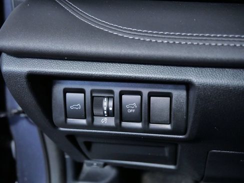 Used 2023 Subaru Outback Limited AWD/4WD image 23