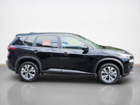 Certified 2023 Nissan Rogue SV AWD/4WD image 2