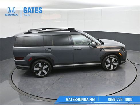 Used 2024 Hyundai Santa Fe Limited image 41