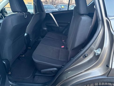 Used 2015 Toyota RAV4 LE image 11