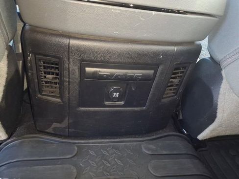 Used 2018 RAM 1500 Big Horn image 11