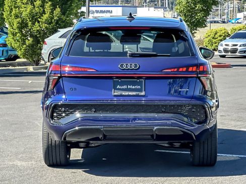 New 2026 Audi Q3 quattro 2.0T AWD/4WD image 3