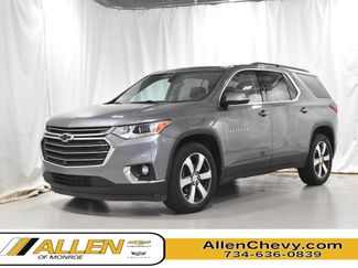 Used 2020 Chevrolet Traverse LT w/ LT Premium Package image 1