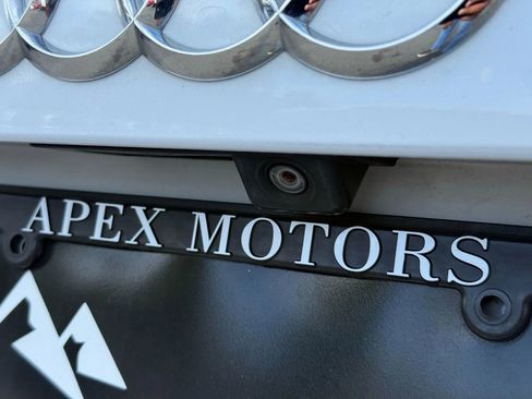 Used 2013 Audi Q5 3.0T Premium Plus w/ Audi MMI Navigation Plus Pkg image 8