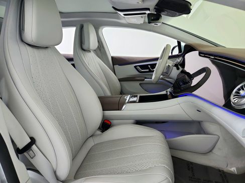 Certified 2023 Mercedes-Benz EQS 580 4MATIC Sedan image 25