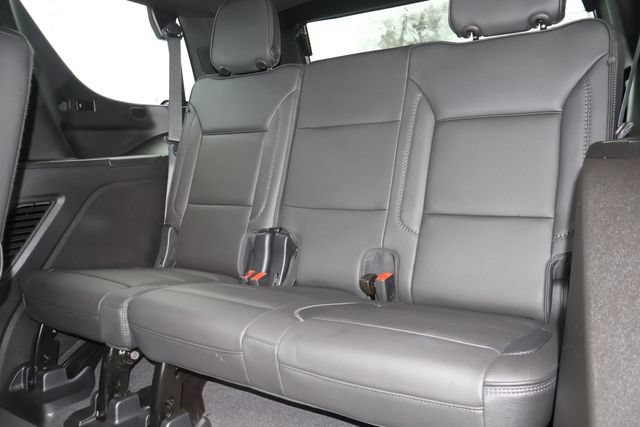 Used 2024 GMC Yukon Denali AWD/4WD image 16