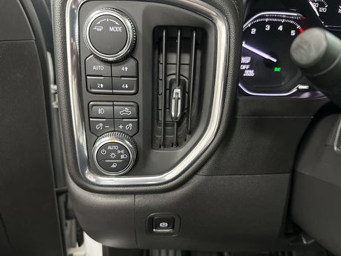 Used 2021 GMC Sierra 1500 AT4 AWD/4WD image 33