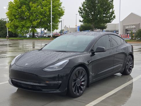 Used 2022 Tesla Model 3 Performance image 8