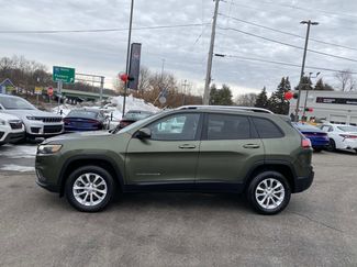 Used 2021 Jeep Cherokee Latitude video 2