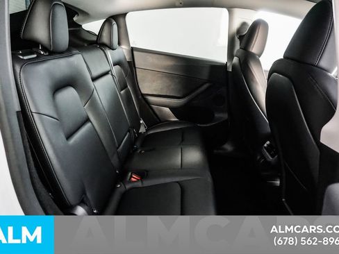 Used 2025 Tesla Model Y Long Range image 20