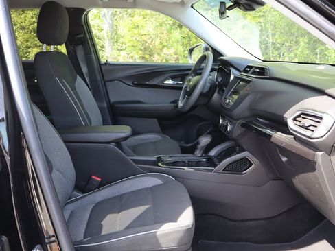 Certified 2023 Chevrolet TrailBlazer LT image 37