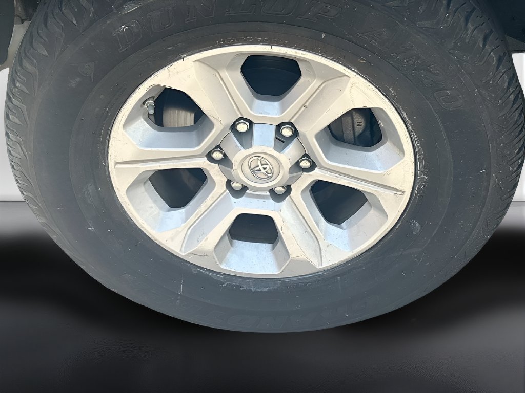 Used 2024 Toyota 4Runner SR5 Premium AWD/4WD image 28