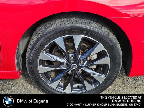 Used 2016 Nissan Sentra SR image 9