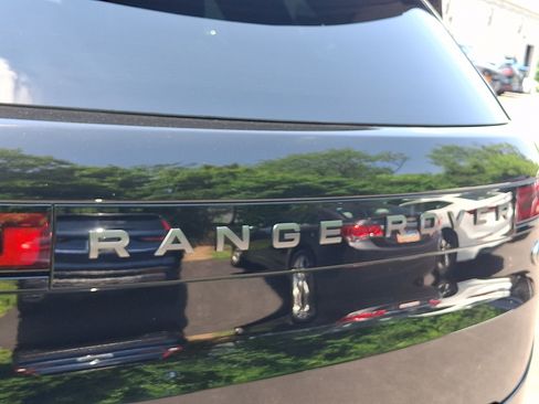 Used 2023 Land Rover Range Rover Sport SE Dynamic AWD/4WD image 31