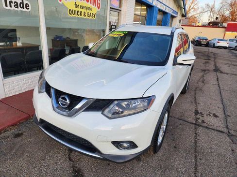 Used 2016 Nissan Rogue SV w/ SV Premium Package AWD/4WD image 1