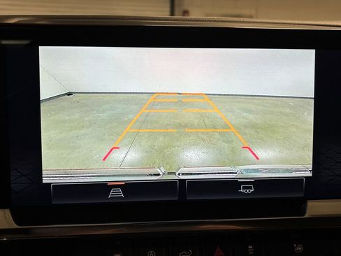 Certified 2024 GMC Sierra 1500 Elevation image 42