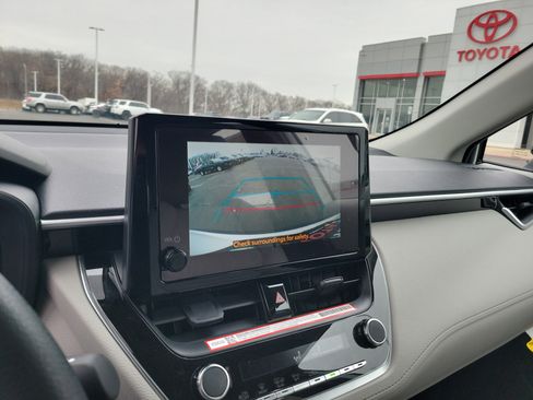 New 2026 Toyota Corolla Cross L image 16