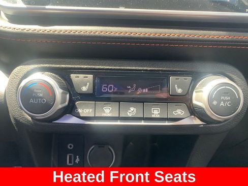 Used 2019 Nissan Kicks SR w/ SR Premium Package FWD image 21