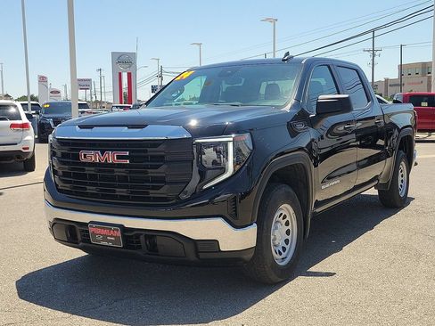 Used 2024 GMC Sierra 1500 Pro w/ Pro Value Package AWD/4WD image 4