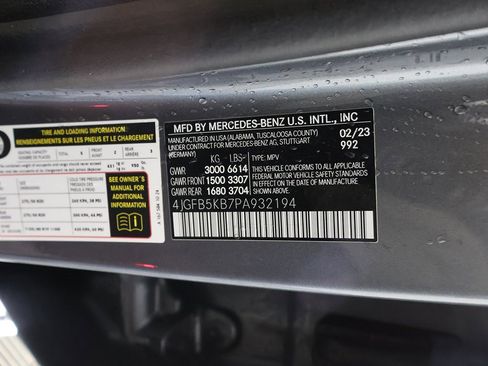 Used 2023 Mercedes-Benz GLE 450 4MATIC w/ AMG Line Exterior image 59