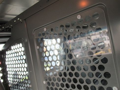 Used 2015 Chevrolet Express 2500 Cargo Van image 22