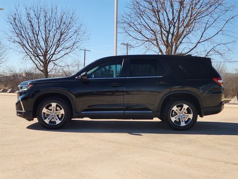 Certified 2023 Honda Pilot EX-L image 4