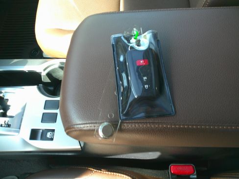 Used 2023 Toyota 4Runner Limited image 50