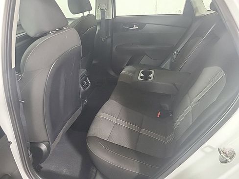 Used 2023 Kia Forte GT-Line image 9