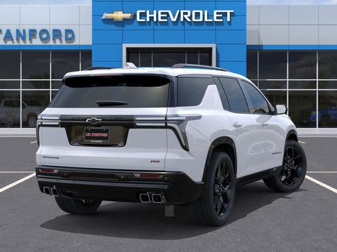New 2026 Chevrolet Traverse RS w/ LPO, Floor Liner Package image 4