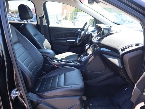 Used 2014 Ford Escape Titanium w/ Equipment Group 401A AWD/4WD image 9