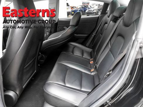 Used 2018 Tesla Model 3 Long Range AWD/4WD image 16